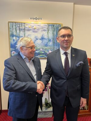 Podziękowania dla wykładowców i studentów naszej Uczelni